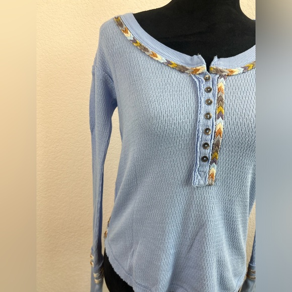 WE THE FREE Rainbow Embroidered Thermal Long Sleeve Top Size XS - Picture 2 of 7